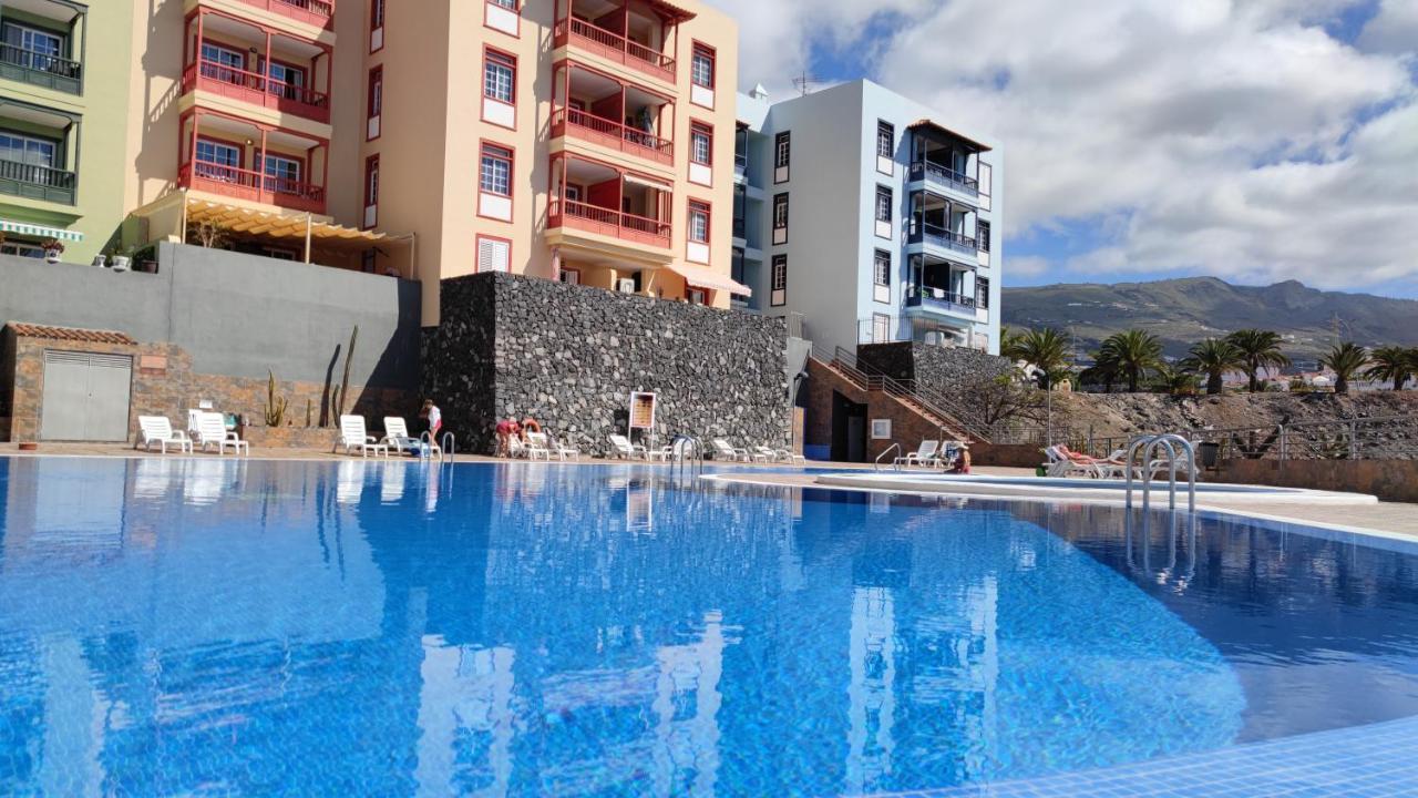 Huebsche Ferienwohnung Mit 2 Schlafzimmern, Pool Und Wlan, Strandnaehe 칼라오살바헤 외부 사진